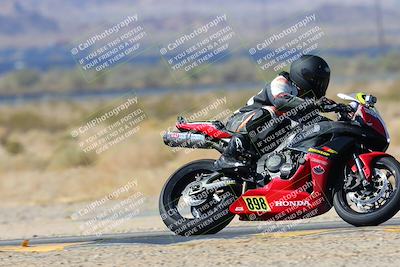 media/Mar-23-2025-CVMA (Sun) [[674f32b282]]/Race 2-Amateur Supersport Open/